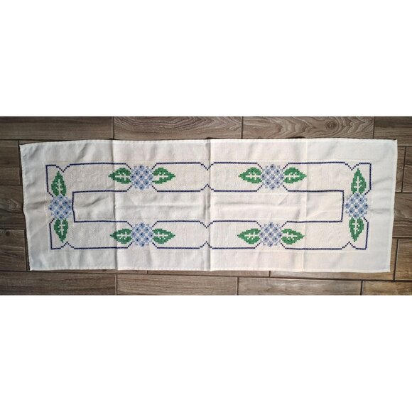 Embroidered Table Cloth Runner Blue Flower w/Leaves Handmade Country Cottagecore